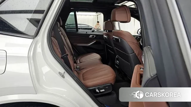 BMW X5 (G05) 2024 Белый из Кореи, фото 3