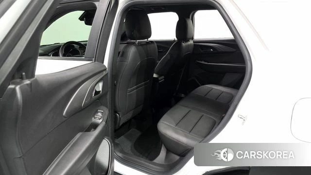 Chevrolet (GM Daewoo) Trailblazer 2023 Белый из Кореи, фото 3