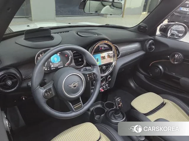 Mini Cooper S Convertible 2023 Белый из Кореи, фото 3