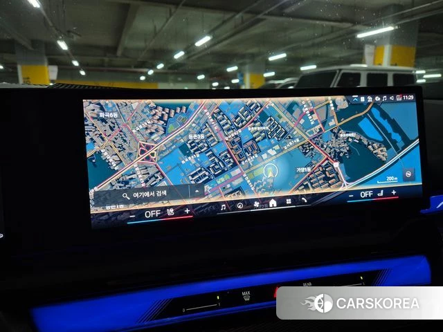 BMW 5 Series (G60) 2025 Белый из Кореи, фото 3