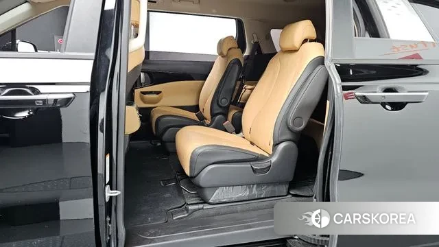 Kia Carnival 4th generation 2022 Черный из Кореи, фото 3