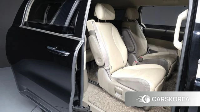 Kia Carnival 4th generation 2020 Черный из Кореи, фото 3