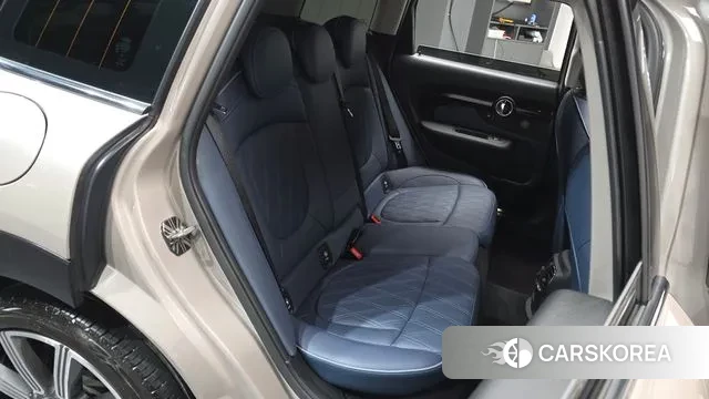 Mini Cooper S Clubman 2023 Песочный из Кореи, фото 3