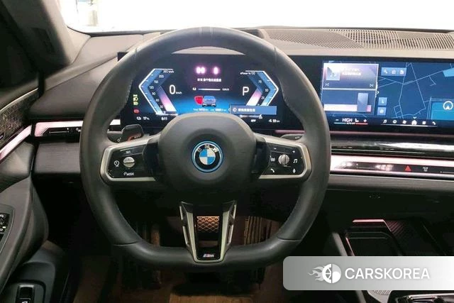 BMW i5 2025 Темно-серый из Китая, фото 3