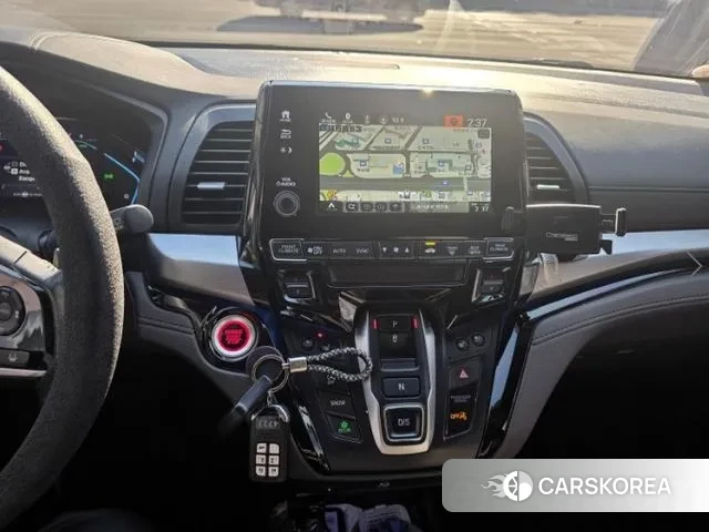 Honda Odyssey 2019 Серебряный из Кореи, фото 3