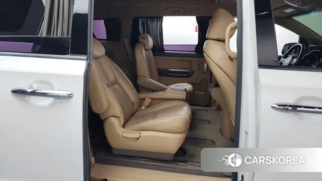 Kia All New Carnival 2018 Белый из Кореи, фото 3