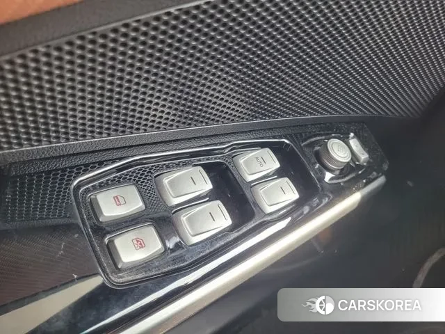 Ssangyong Tivoli Armor 2019 Синий из Кореи, фото 3