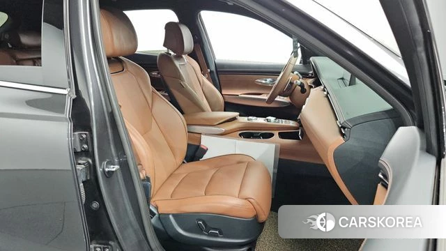 Genesis GV70 2022 Серый из Кореи, фото 3