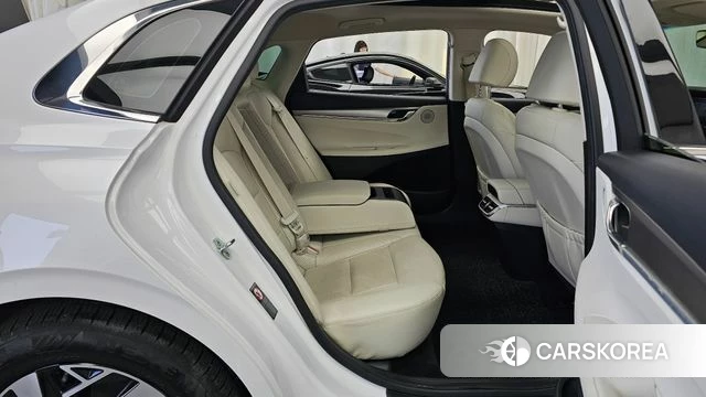 Hyundai The New Grandeur IG Hybrid 2022 Белый из Кореи, фото 3
