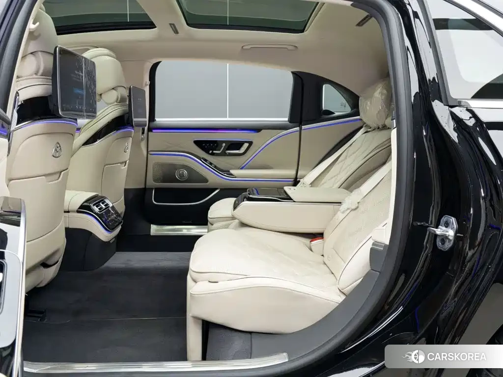 Mercedes-Benz Maybach S-Class 2026 Черный из Китая, фото 3