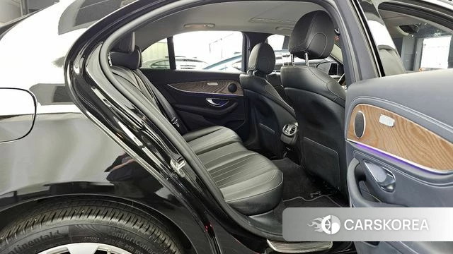Mercedes-Benz E-Class W213 2019 Черный из Кореи, фото 3