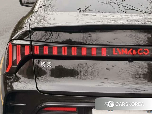 Lynk 03 2023 Черный из Китая, фото 3