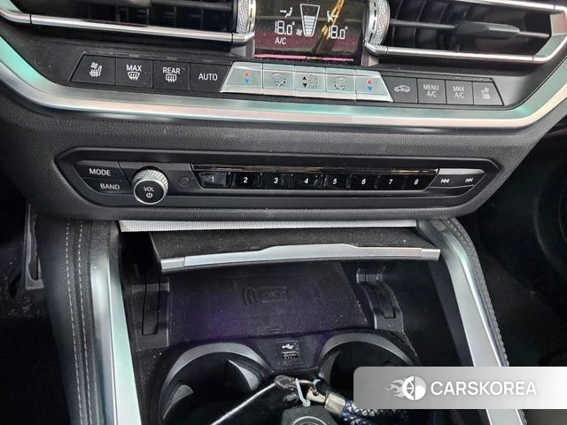 BMW 4 Series (G22) 2021 Белый из Кореи, фото 3