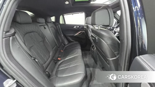 BMW X6 (G06) 2022 Черный из Кореи, фото 3