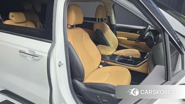 Kia Carnival 4th generation 2020 Белый из Кореи, фото 3