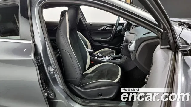 Infiniti Q30 2019 Серый из Кореи, фото 3