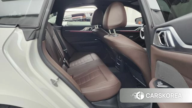 BMW 4 Series (G22) 2024 Белый из Кореи, фото 3