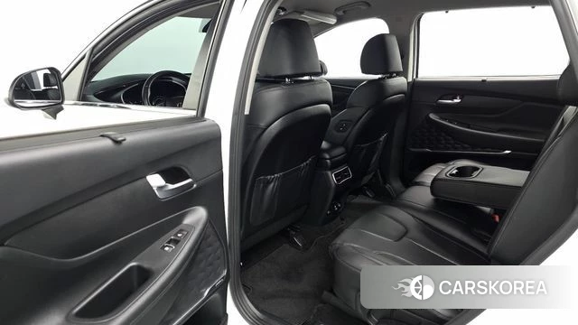 Hyundai The New Santa Fe 2022 Белый из Кореи, фото 3