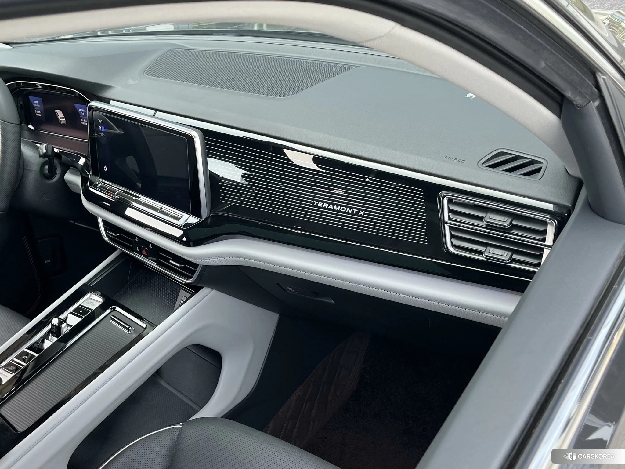 Volkswagen Tourang 2021 Черный из Китая, фото 3