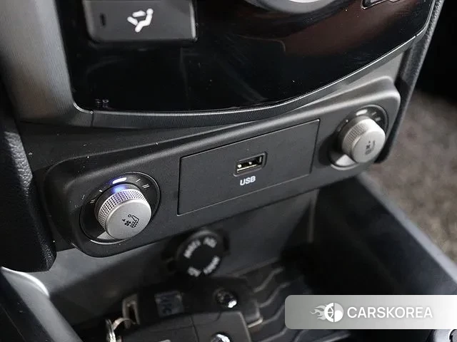 Ssangyong Tivoli Armor 2018 Белый из Кореи, фото 3