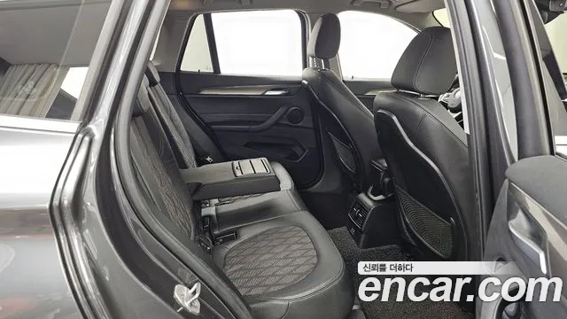 BMW X1 (F48) 2020 Серый из Кореи, фото 3