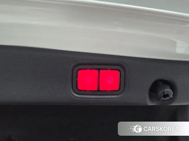 Mercedes-Benz E-Class W213 2020 Белый из Кореи, фото 3