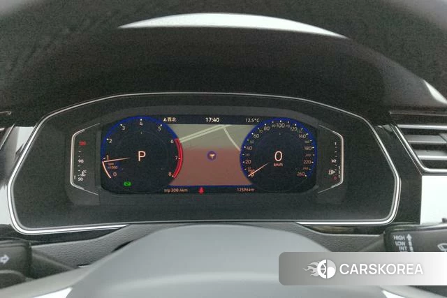 Volkswagen Magotan 2025 Черный из Китая, фото 3