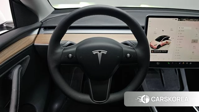 Tesla Model Y 2024 Белый из Кореи, фото 3