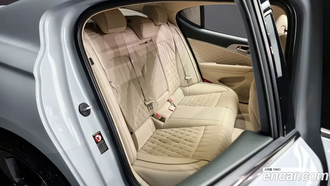 Genesis G70 id 2049150 из Кореи 3