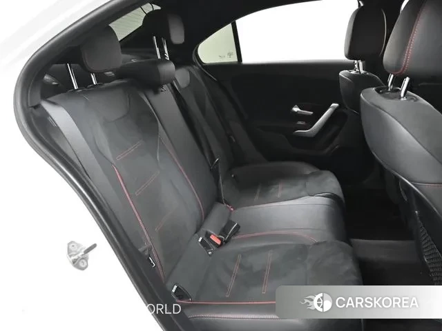 Mercedes-Benz A-Class W177 2021 Белый из Кореи, фото 3