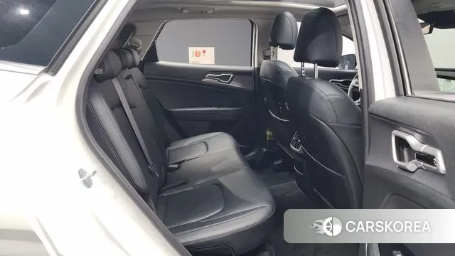 Kia Sportage 5th Generation 2022 Белый из Кореи, фото 3