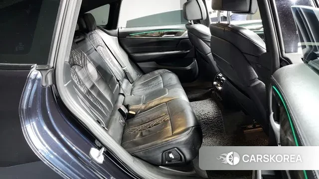 BMW 6 Series GT (G32) 2018 Черный из Кореи, фото 3