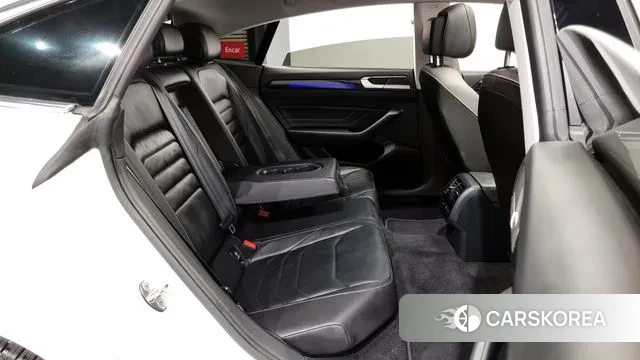 Volkswagen Arteon 2022 Белый из Кореи, фото 3