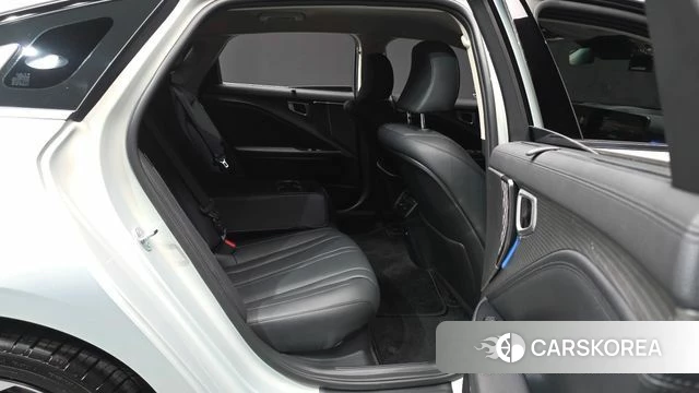 Kia The New K8 Hybrid 2025 Жемчужный цвет из Кореи, фото 3