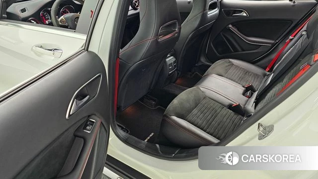 Mercedes-Benz GLA-Class X156 2019 Белый из Кореи, фото 3