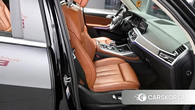 BMW X7 (G07) 2019 Черный из Кореи, фото 3
