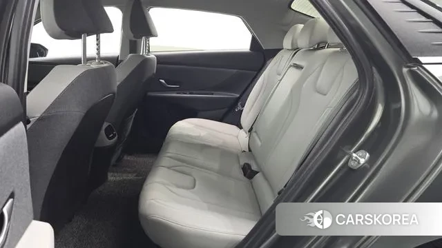 Hyundai Avante (CN7) 2021 Серый из Кореи, фото 3