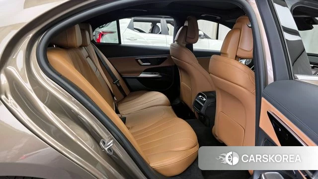 Mercedes-Benz E-Class W214 2025 Коричневый из Кореи, фото 3