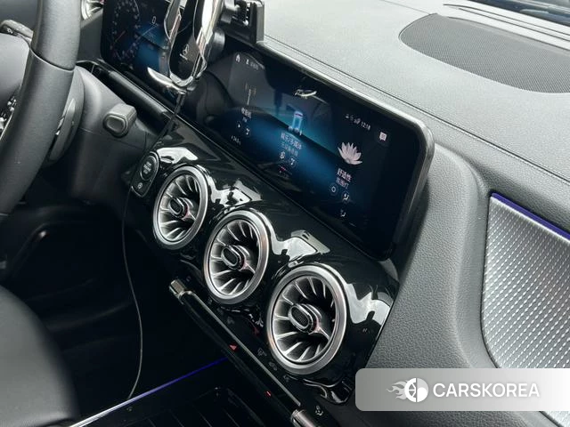 Mercedes-Benz GLA 2022 Черный из Китая, фото 3