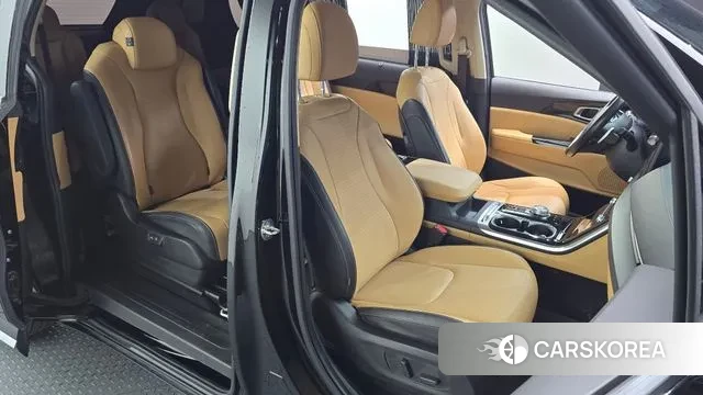 Kia Carnival 4th generation 2021 Черный из Кореи, фото 3