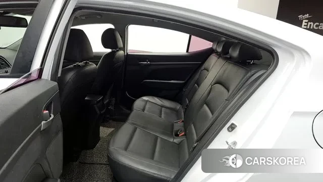 Hyundai Avante AD 2018 Белый из Кореи, фото 3