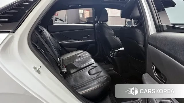 Hyundai Avante (CN7) 2021 Белый из Кореи, фото 3