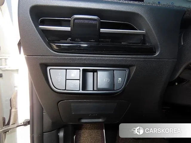 Kia EV6 2023 Белый из Кореи, фото 3