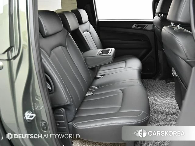 Ssangyong The New Rexton Sport 2025 Темно-зеленый из Кореи, фото 3