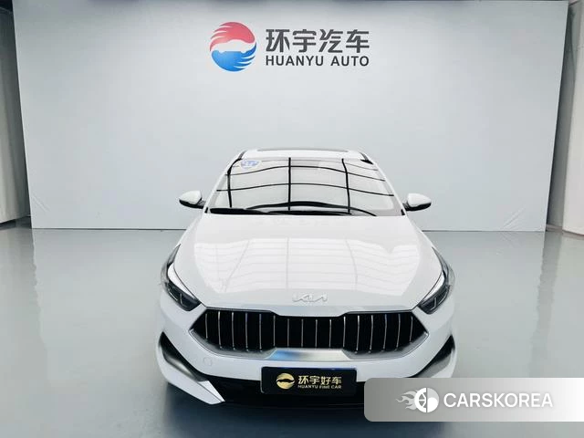 Kia K3 2022 Белый из Китая, фото 3