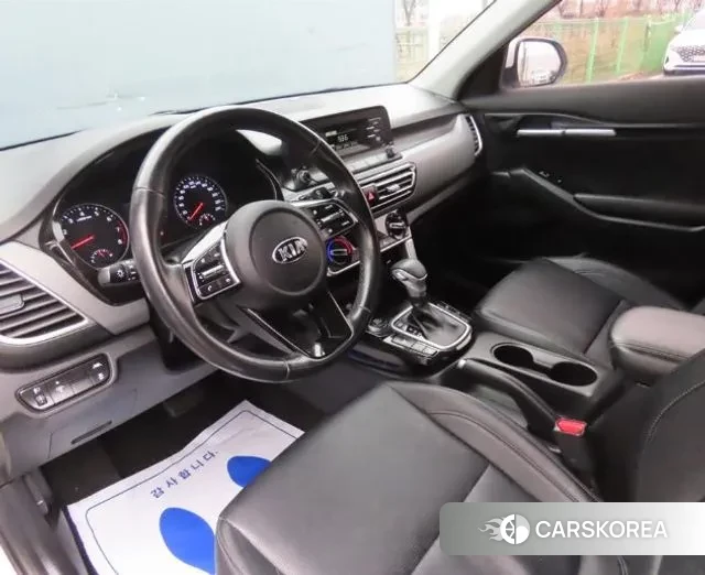 Kia Seltos 2020 Белый из Кореи, фото 3