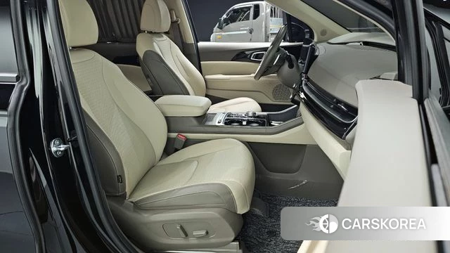 Kia The New Carnival 4th Generation 2024 Черный из Кореи, фото 3