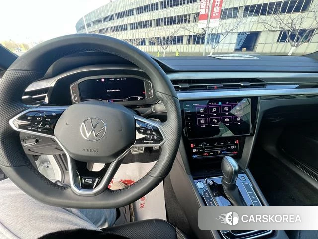 Volkswagen CC 2024 Белый из Китая, фото 3