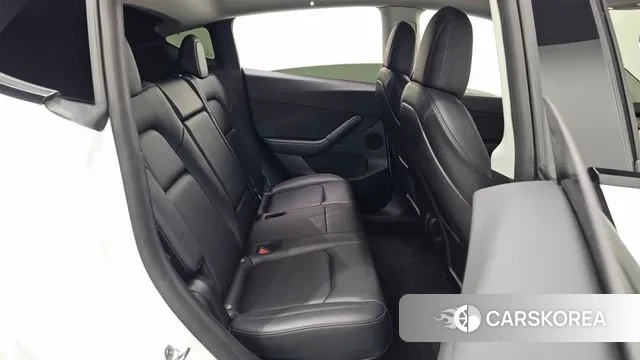 Tesla Model Y 2022 Белый из Кореи, фото 3