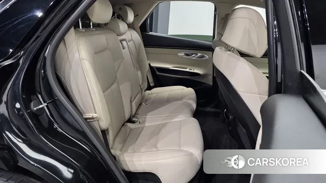 Genesis GV70 2021 Черный из Кореи, фото 3